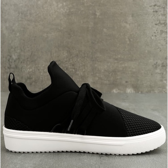 Steve Madden Size 9 Lancer Black Sneakers ~Black & White ~Runners Sneakers shoes - Picture 12 of 16